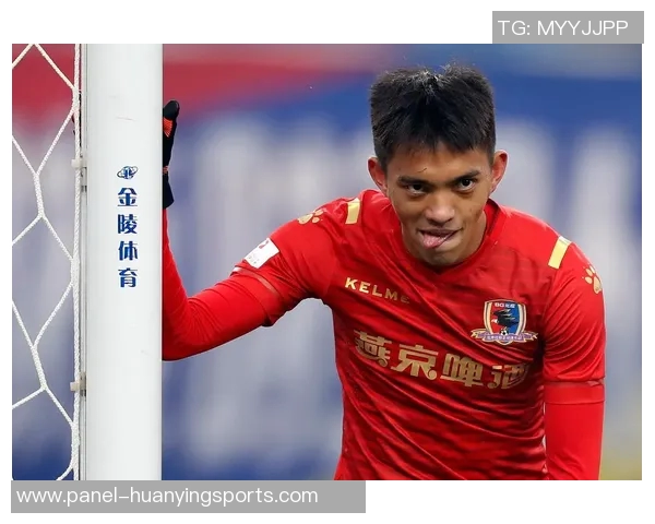 北控足球队奋勇争先努力拼搏铸就辉煌新篇章 北控足球队奋勇争先努力拼搏铸就辉煌新篇章